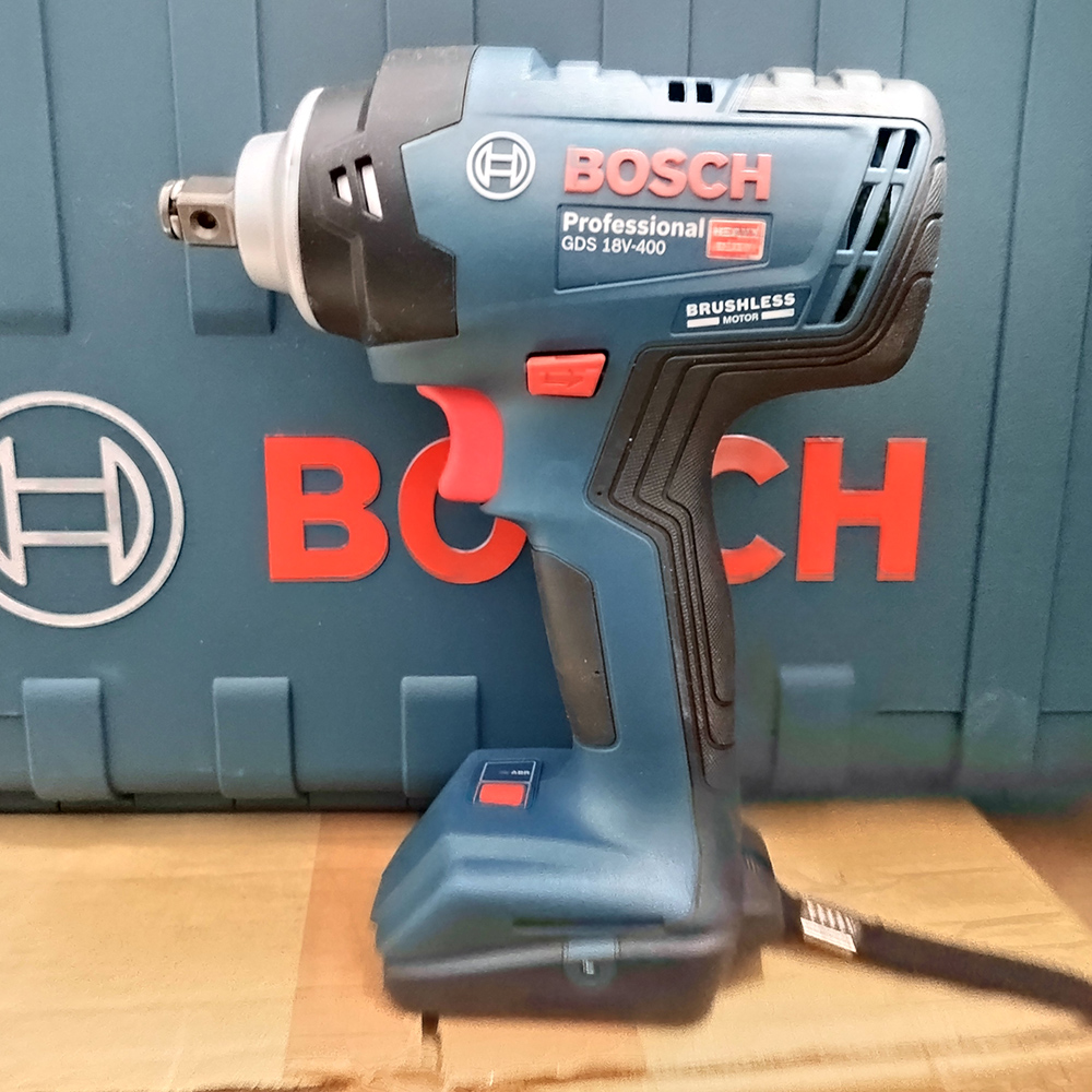 Power Tools Cordless - Аккумуляторный ударный гайковерт Bosch GDS 18V-400,